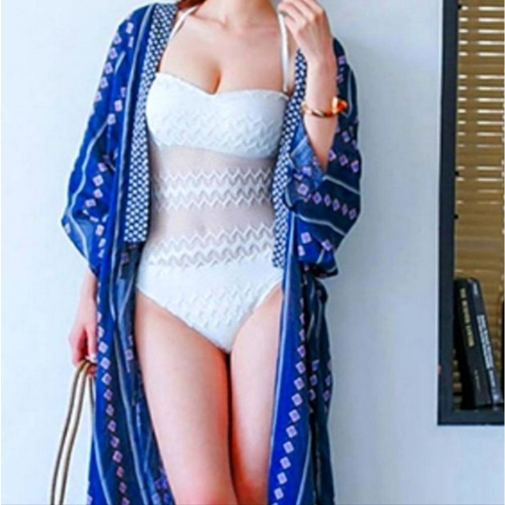 T&J Designs One Piece Lace Swimsuit Bargello Halter Various Sizes - Picture 2 of 13